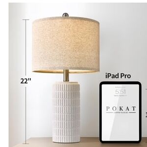 1 Elegant Cream Ceramic Lamp